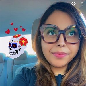 Meet your Posher, Cyn